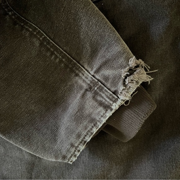 Vintage Carhartt quilted lined, insulated, overalls with jacket. - Picture 13 of 15